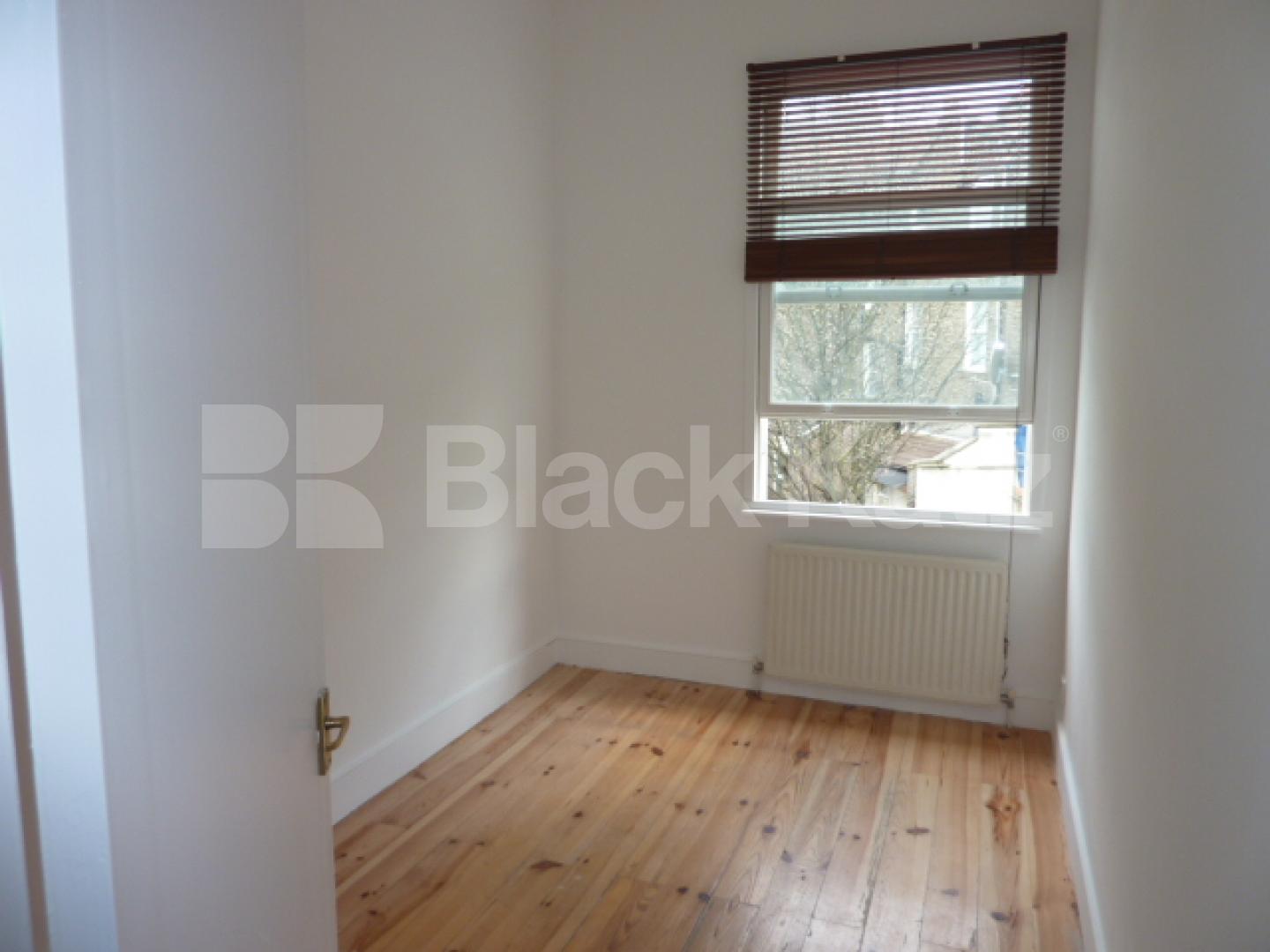 			Must See!!, 2 Bedroom, 1 bath, 1 reception Flat			 Goldney Road, Maida Vale